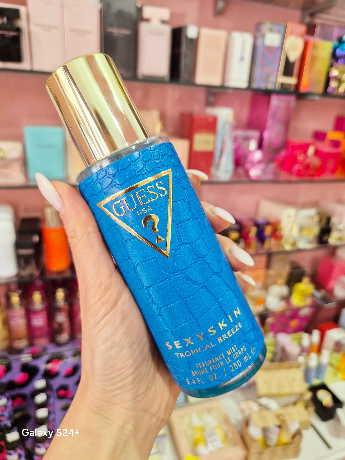 GUESS acqua profumata TROPICAL BREEZE