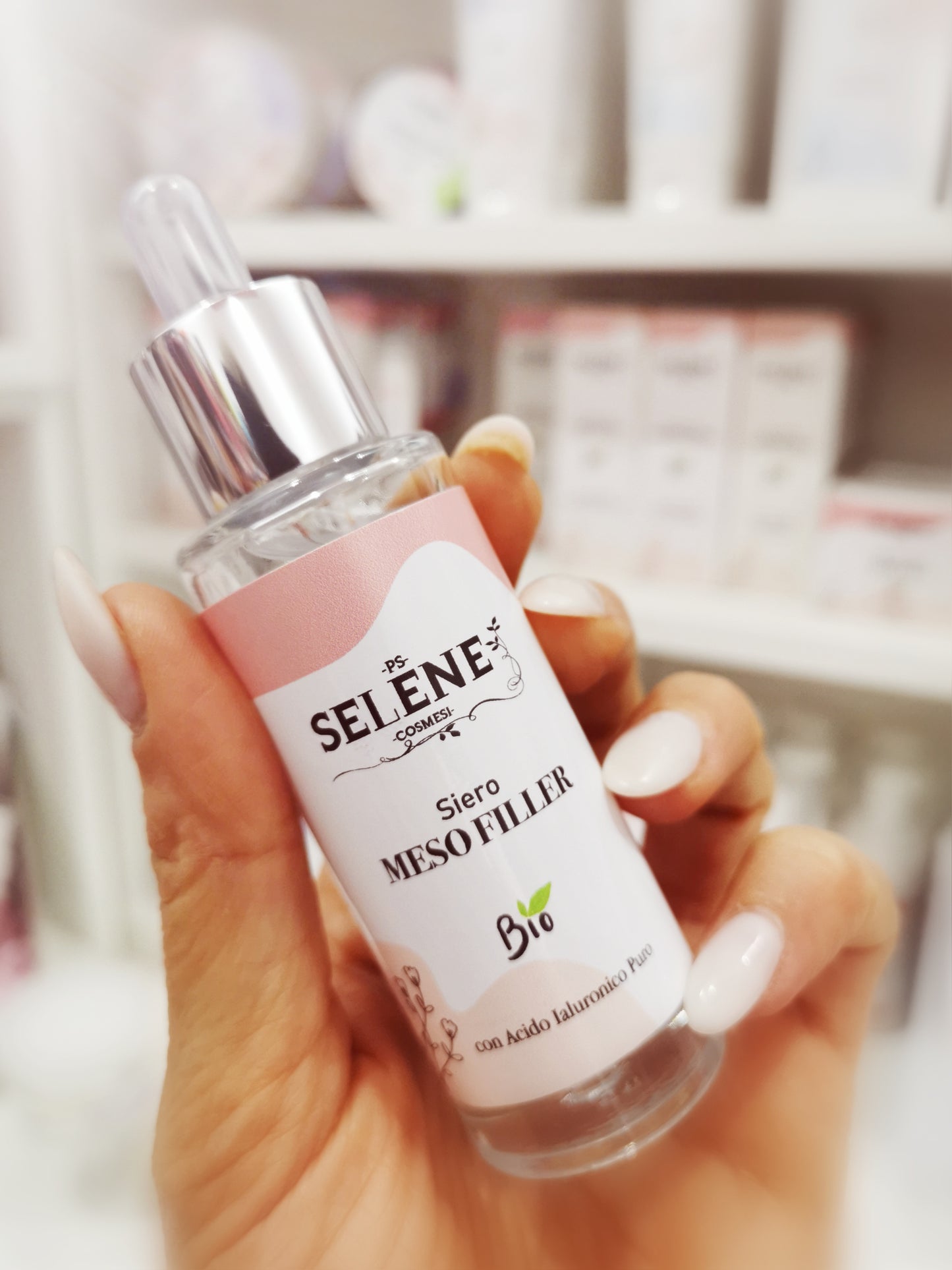 Siero Bio-rivitalizzante con Acido Ialuronico puro
